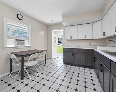 149 Park Avenue - Photo Thumbnail 2