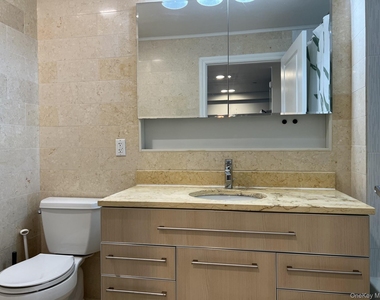 143-20 Hoover Avenue - Photo Thumbnail 15