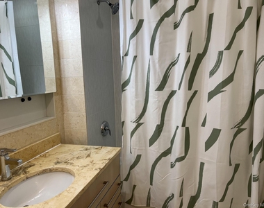 143-20 Hoover Avenue - Photo Thumbnail 17