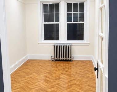 23805 Braddock Avenue - Photo Thumbnail 1