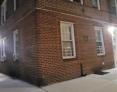 23805 Braddock Avenue - Photo Thumbnail 4