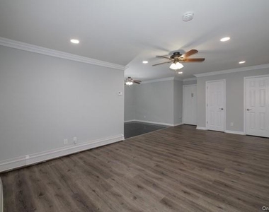 39 Elliot Place - Photo Thumbnail 3
