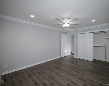 39 Elliot Place - Photo Thumbnail 6