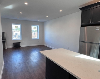 4034 162nd Street - Photo Thumbnail 8