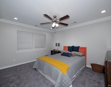 61 Old Oak Lane - Photo Thumbnail 4