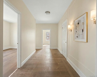 9 Morningside Avenue - Photo Thumbnail 1