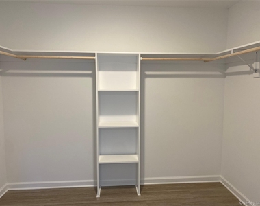 120 E Central Avenue - Photo Thumbnail 13