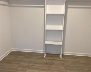 120 E Central Avenue - Photo Thumbnail 15