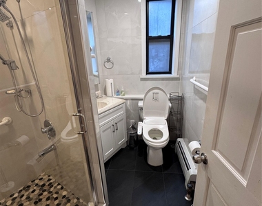 4220 Kissena Blvd  Apt D2 - Photo Thumbnail 5
