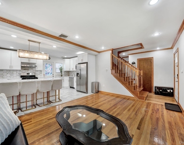 64 Dewitt Street - Photo Thumbnail 5