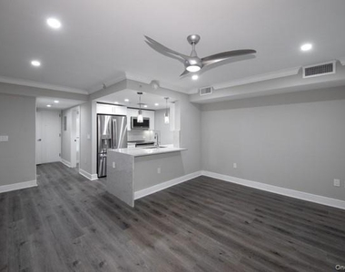 100 Glen Street - Photo Thumbnail 1