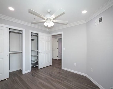 32 Stevens Place - Photo Thumbnail 5