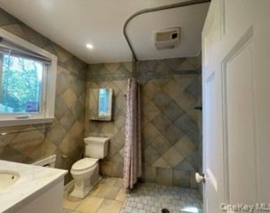 26 2nd Avenue - Photo Thumbnail 14