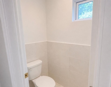 60 Schneider Avenue - Photo Thumbnail 3
