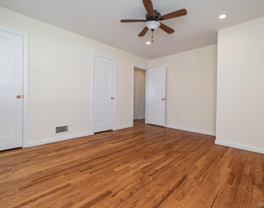 1128 Braxton Street - Photo Thumbnail 17
