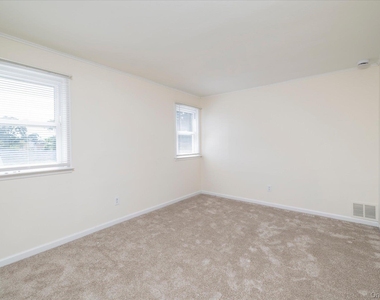 1128 Braxton Street - Photo Thumbnail 22