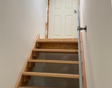 57 N Washington Avenue - Photo Thumbnail 5