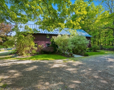 101 Drake Road - Photo Thumbnail 5