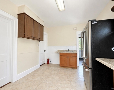123 Wallace Street - Photo Thumbnail 8