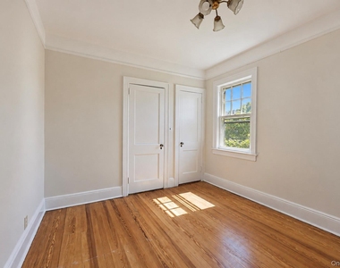 123 Wallace Street - Photo Thumbnail 10