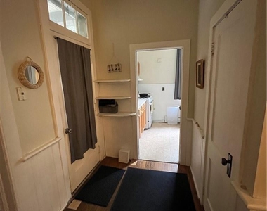 43 Clinton Street - Photo Thumbnail 4
