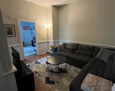 43 Clinton Street - Photo Thumbnail 6