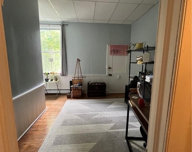 43 Clinton Street - Photo Thumbnail 9