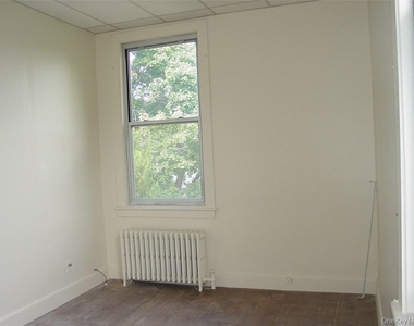 43 Clinton Street - Photo Thumbnail 7