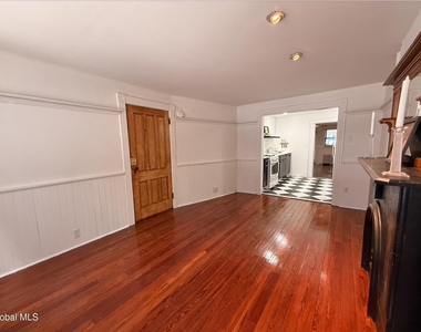 45 Elm Street - Photo Thumbnail 3