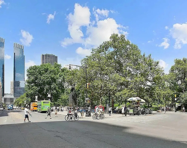 106 Central Park S - Photo Thumbnail 15