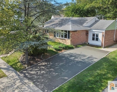 55 Gurley Road - Photo Thumbnail 2