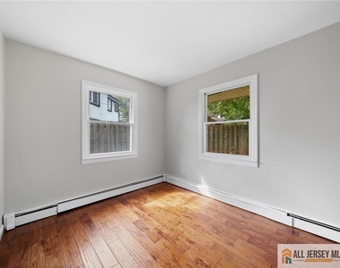 55 Gurley Road - Photo Thumbnail 20