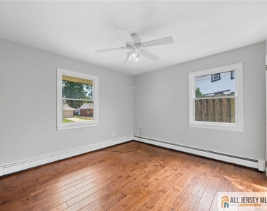 55 Gurley Road - Photo Thumbnail 18