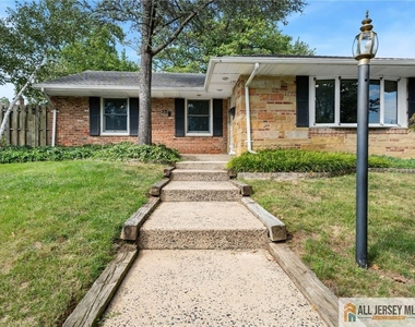55 Gurley Road - Photo Thumbnail 1