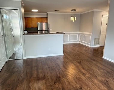 338 Cozzens Court - Photo Thumbnail 2