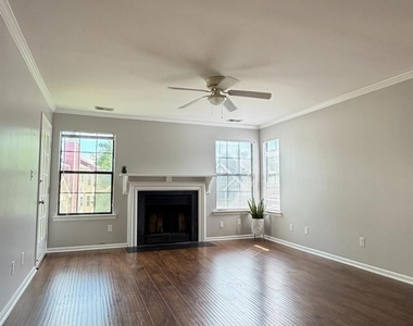 338 Cozzens Court - Photo Thumbnail 1