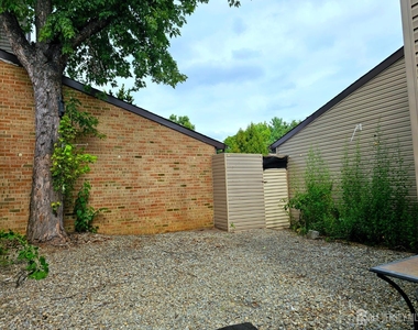 19 Sheffield Court - Photo Thumbnail 10