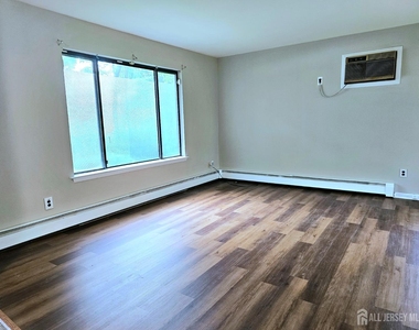 19 Sheffield Court - Photo Thumbnail 2