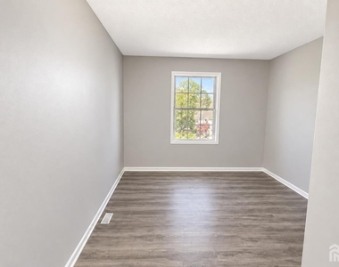 29 Pembrook Avenue - Photo Thumbnail 7