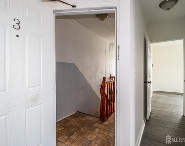 362 Market Street - Photo Thumbnail 2
