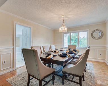 8 Nathan Drive - Photo Thumbnail 6