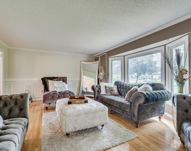 8 Nathan Drive - Photo Thumbnail 5