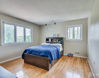 8 Nathan Drive - Photo Thumbnail 29