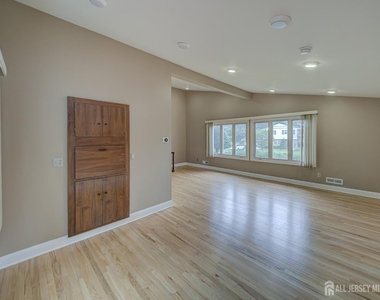 70 Gage Road - Photo Thumbnail 12