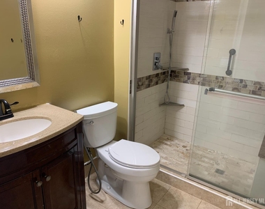 14 Colson Court - Photo Thumbnail 2