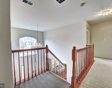 110 Hunton Drive - Photo Thumbnail 37