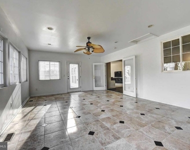 110 Hunton Drive - Photo Thumbnail 15