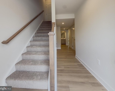 6737 Shelton Lane - Photo Thumbnail 3