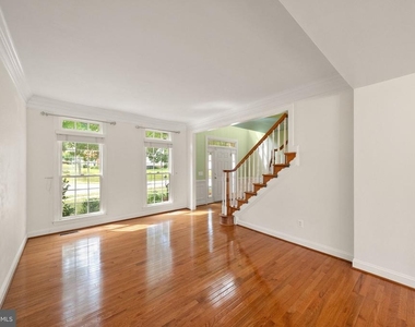 11717 Mercer Hill Court - Photo Thumbnail 7