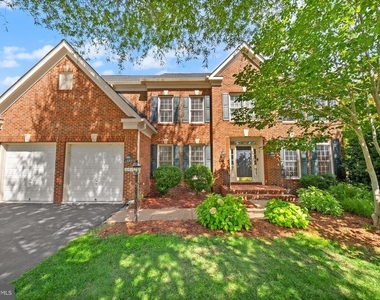 11717 Mercer Hill Court - Photo Thumbnail 1